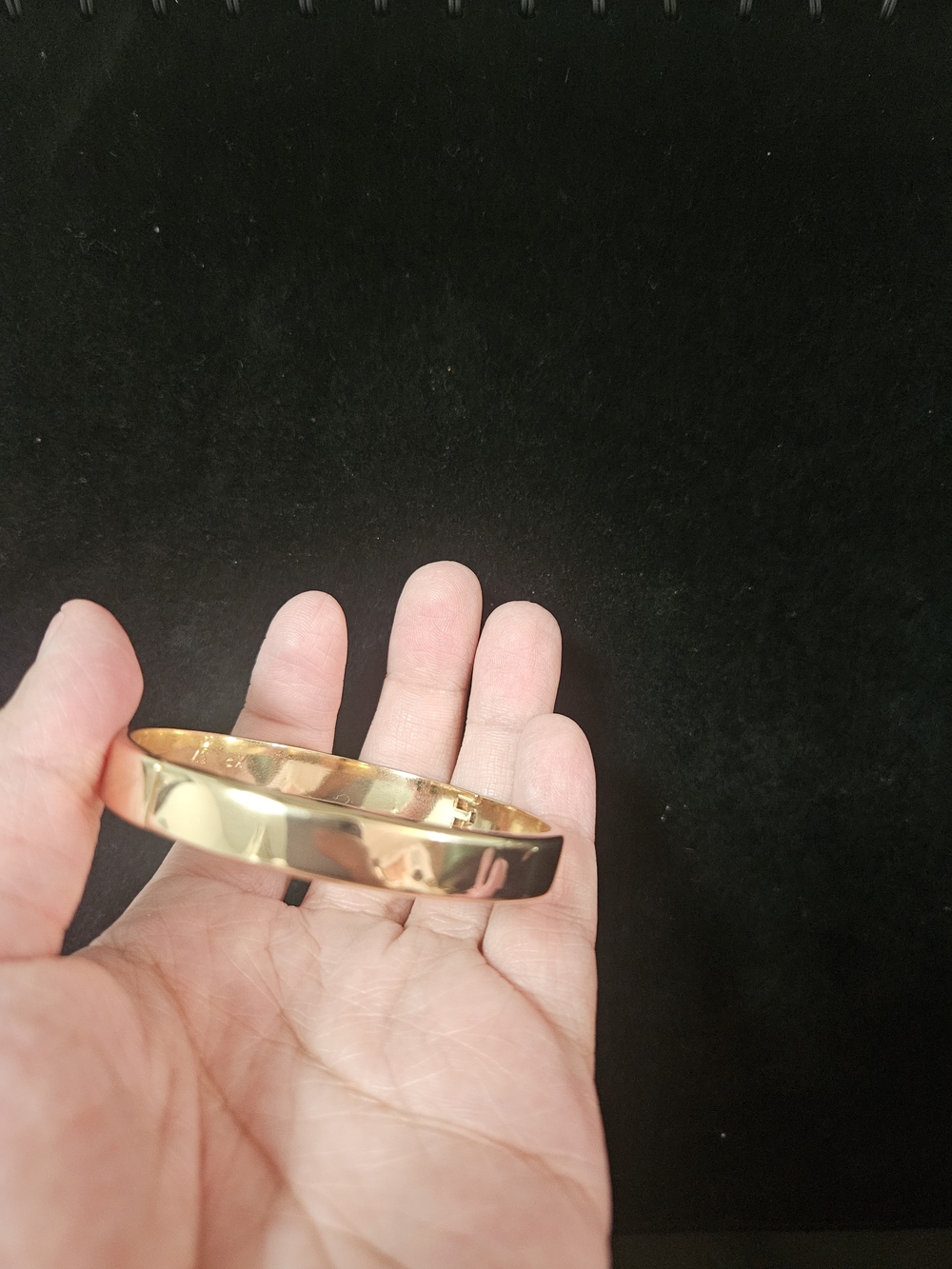 Gold Plated Tone Women's Hinged Bangle Bracelet